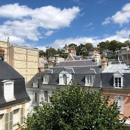 2 Pieces- Rue Pietonne Trouville -Le Petit Juliana מראה חיצוני תמונה